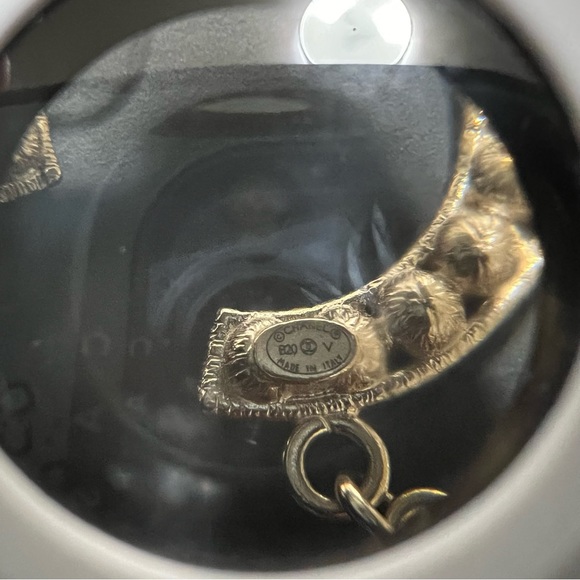 🚫SOLD🚫 Chanel RUNWAY Crystal Statement Letters Earrings - Picture 10 of 11